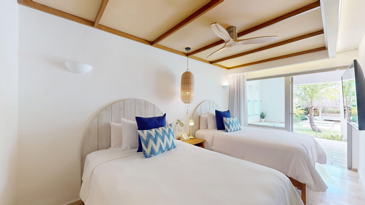 ZEL SWIM-UP SUITE - Gallery 3