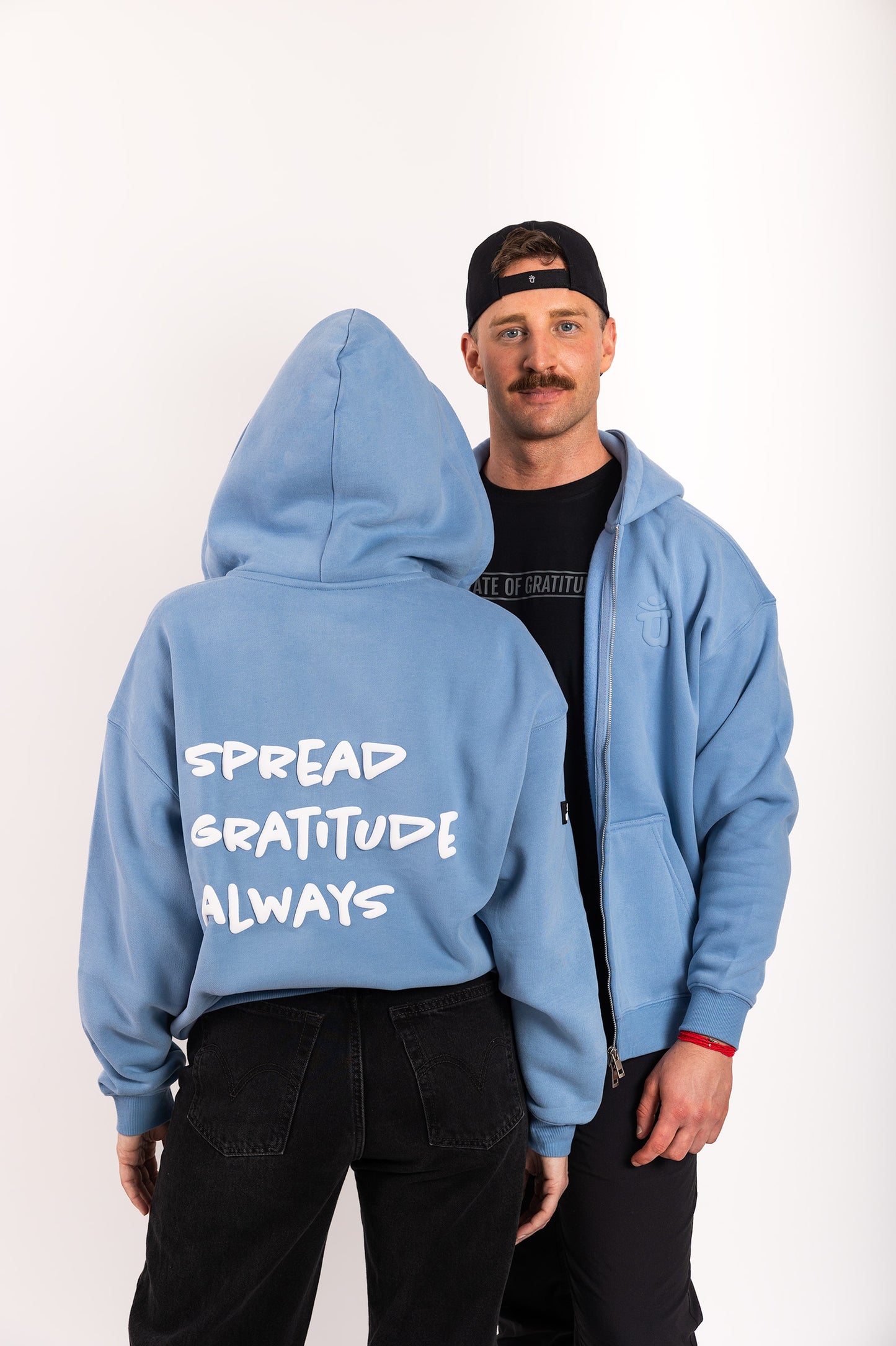 La sudadera con capucha Zip Puff